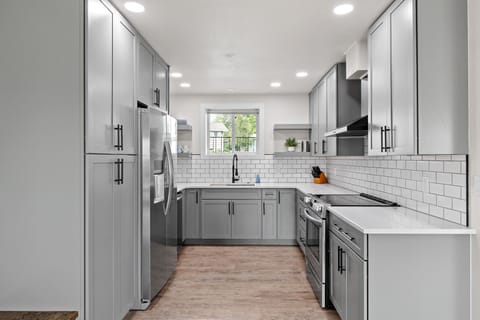 14068bc4-462d-4755-9f19-c726e518af7c