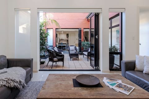 Second Living space with courtyard access - ground floor