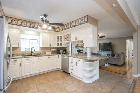 We have everything you need to make an exceptional meal!