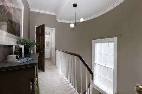 Molls Yard - StayCotswold