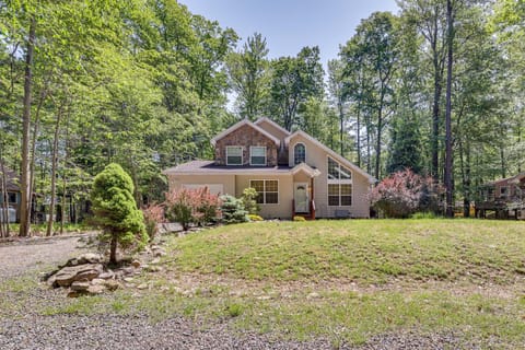 House Exterior | Gated Community | Central A/C