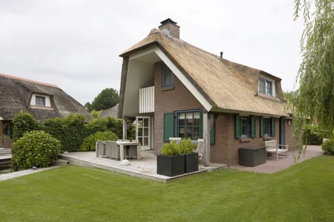 Holiday Home Exterior [summer]