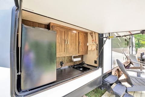 Wet bar on outside of camper