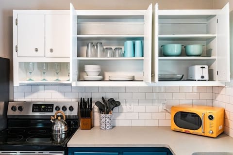 fully stocked kitchen