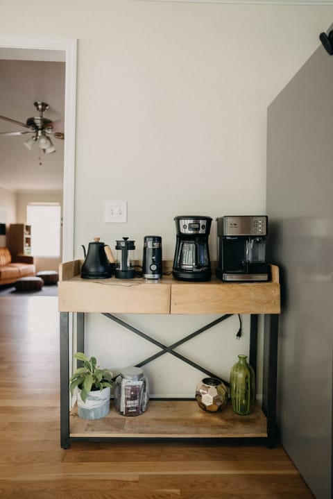 Water kettle, grinder, french press, 12 cup coffee maker, espresso machine