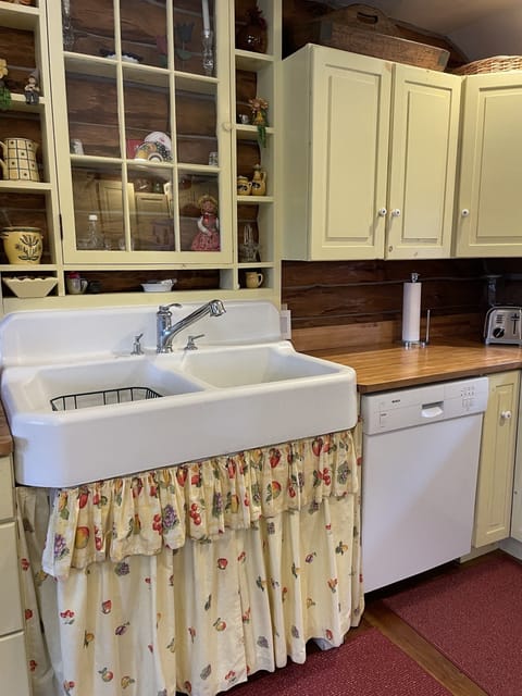 Well stocked kitchen