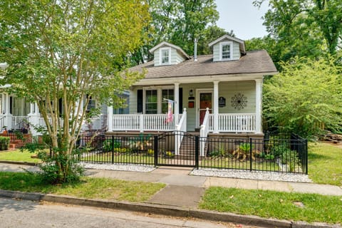 Wilmington Vacation Rental | 4BR | 3.5BA | Stairs Required | 1,800 Sq Ft
