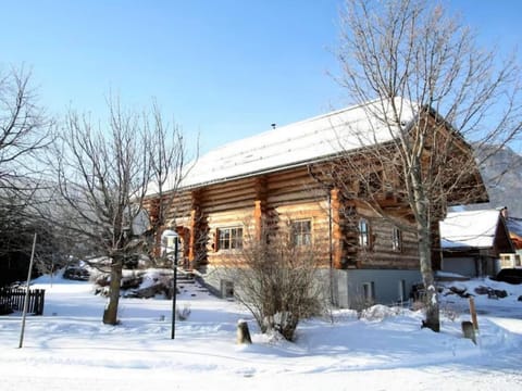 Holiday Home Exterior [winter]