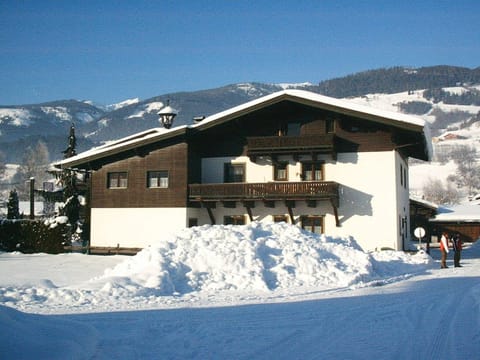 Holiday Home Exterior [winter]