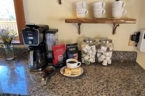 265cefe4 957f 4552 9750 e15a357393ae