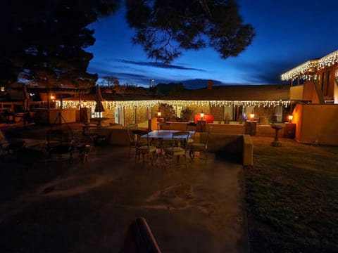 Christmas in the Courtyard