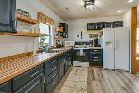 Kitchen | Blender | Coffee Makers | Cooking Basics | Spices