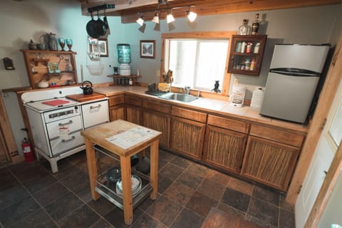 Cozy Kitchen Vibes