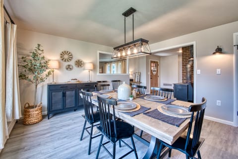 Cozy, modern rustic feel