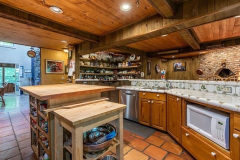 Chef's Kitchen | Open concept to the great room and dining room