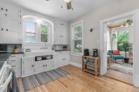 Plenty of counter space for meal prep!