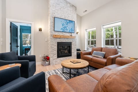 Welcome to Point Beach Cottage