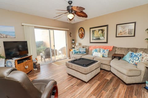 St. Augustine Beach Rentals Living Room