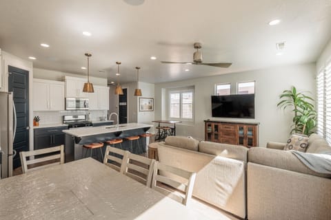 Dining Room View - Share memories and stories while enjoying a family style meal around the Dining Table.