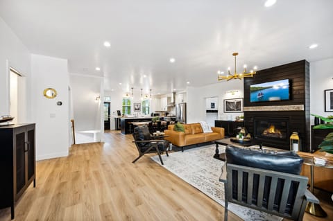 Spacious luxury awaits at The Sister Bay Haus! The open-concept design seamlessly blends the living, dining, and chef’s kitchen, creating an inviting space for cherished moments with your favorite people! Your luxe retreat starts here—where style and relaxation come naturally.