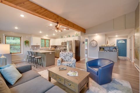 Osceola Vacation Rental | 3BR | 1.5BA | 1 Entry Step | 1,900 Sq Ft