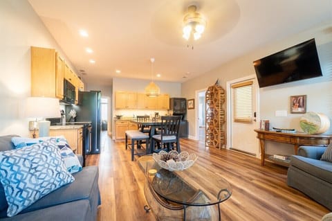 Living area view to kitchen