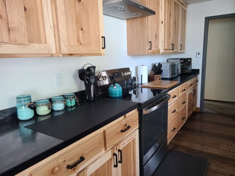 Everything you need for an at-home cooking experience!