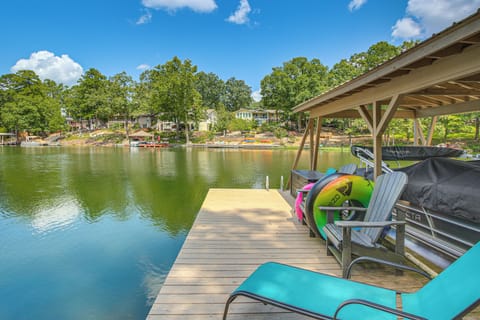 Hot Springs Vacation Rental | 3BR | 3BA | 2,200 Sq Ft | 3 Steps to Enter