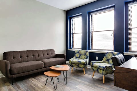 Colorful, Curated Space for Relaxed Evenings