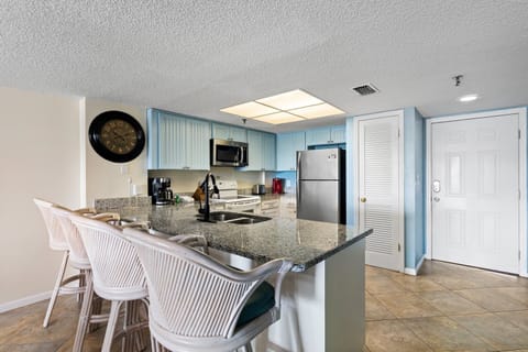 Beach Place 103 Kitchen