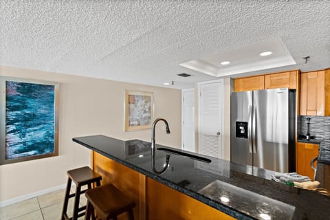 Beach Place 502 Kitchen