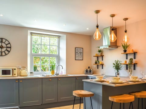Kitchen/diner | Yorkshire Cottage, Clayton West, near Huddersfield