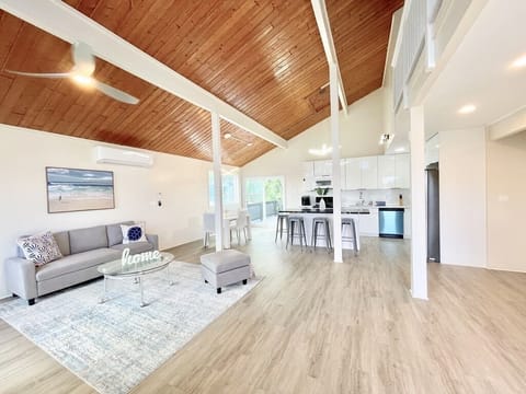 Newly Renovated, Open floor plan