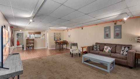 Mist is a spacious one bedroom with large living and dining areas.