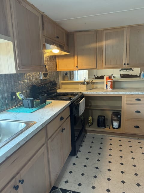 Kitchen #1 - electric stove