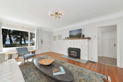 Main cottage living room.