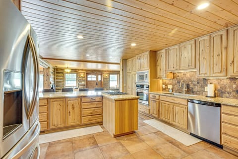 Kitchen | Cooking Basics | Drip Coffee Maker | Toaster | 1st Floor