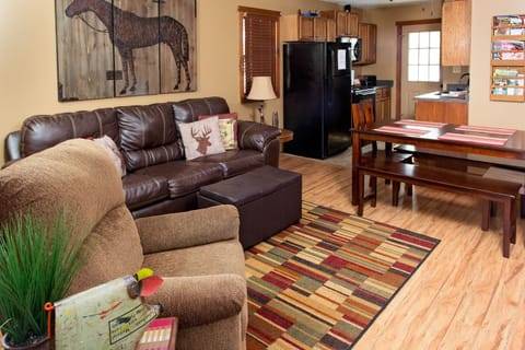 LIVING ROOM W/ SLEEPER SOFA