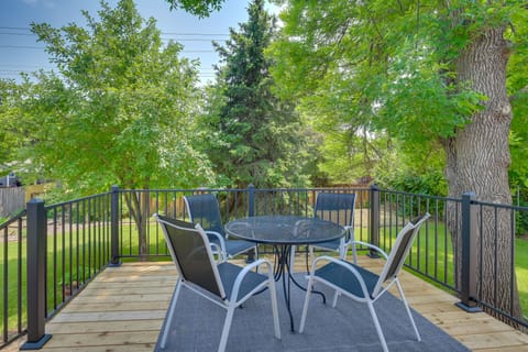 Rapid City Vacation Rental | 3BR | 2BA | 2,400 Sq Ft | Stairs Required