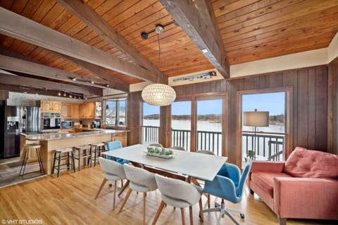 Gather around the large glass table with seating for 8 people!