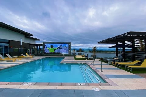 b8c3d644-9d17-4ec6-8d5c-2e9dd4f89f7a