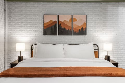 Primary bedroom #2 with king size bed