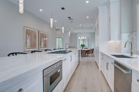 The Sand Castle - Chef's Kitchen (2)