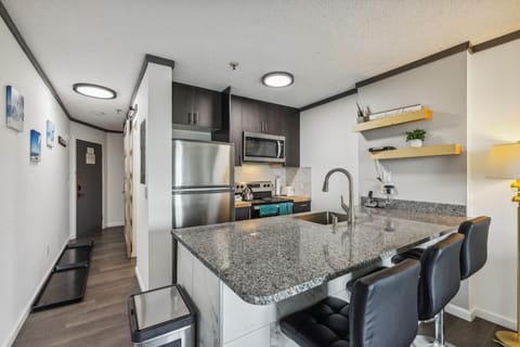 Dining Area | Dishware/Flatware | Trash Bags/Paper Towels