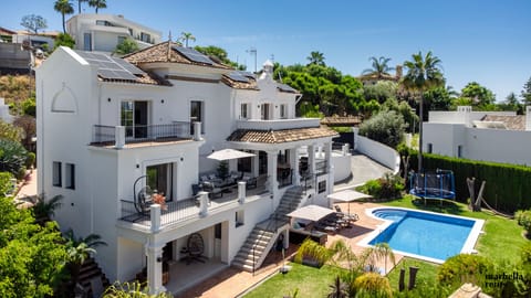 5bbb0ae5-cb5c-45e2-9230-4a85483697f4