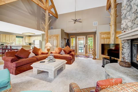 Furniture, Indoors, Living Room, Home Decor, Couch