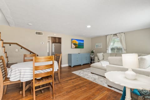 Front Door View of the Living Room and Dinning Space