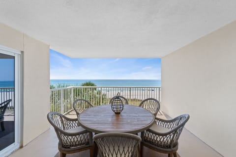 Private Gulf Front Balcony