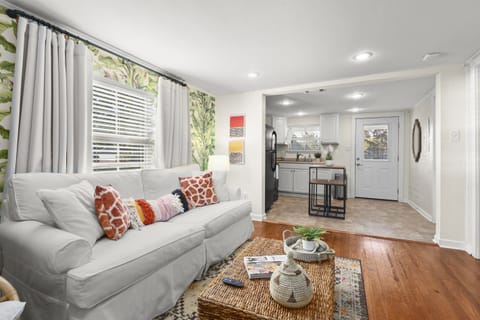 Open concept floorplan.