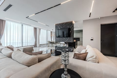 Living room (Ground floor)